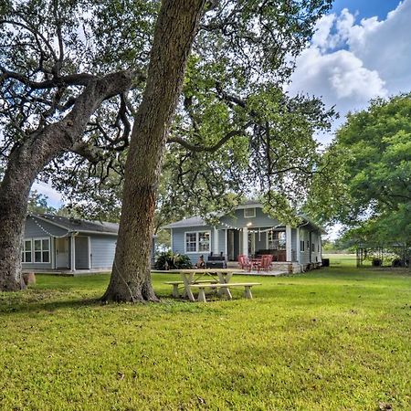 The Petite Lake House In Seguin With Patio! Villa Exterior photo