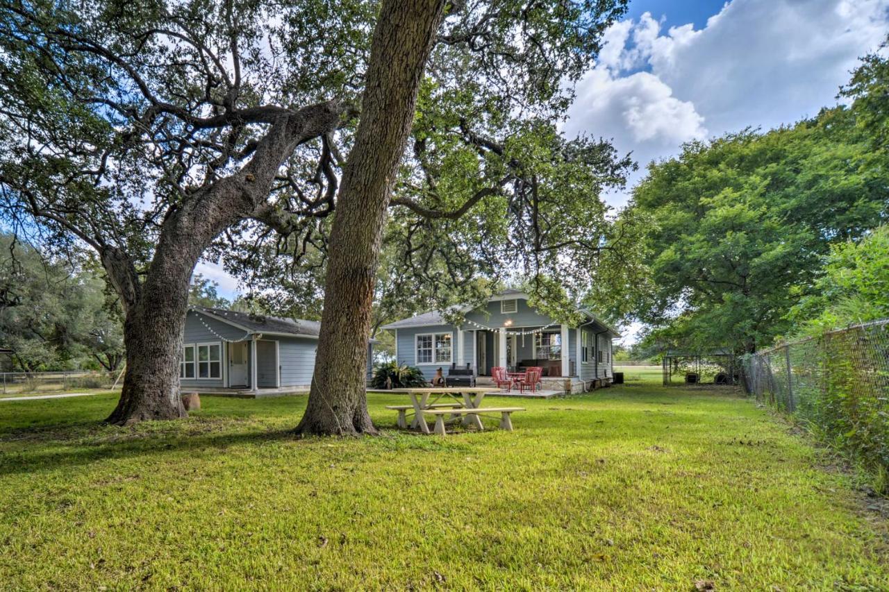 The Petite Lake House In Seguin With Patio! Villa Exterior photo